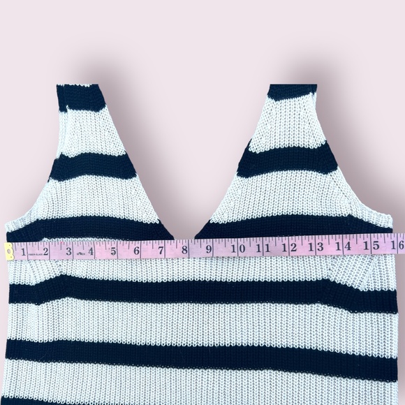 Self Contrast Nanette Light Knit Tank - Picture 6 of 7